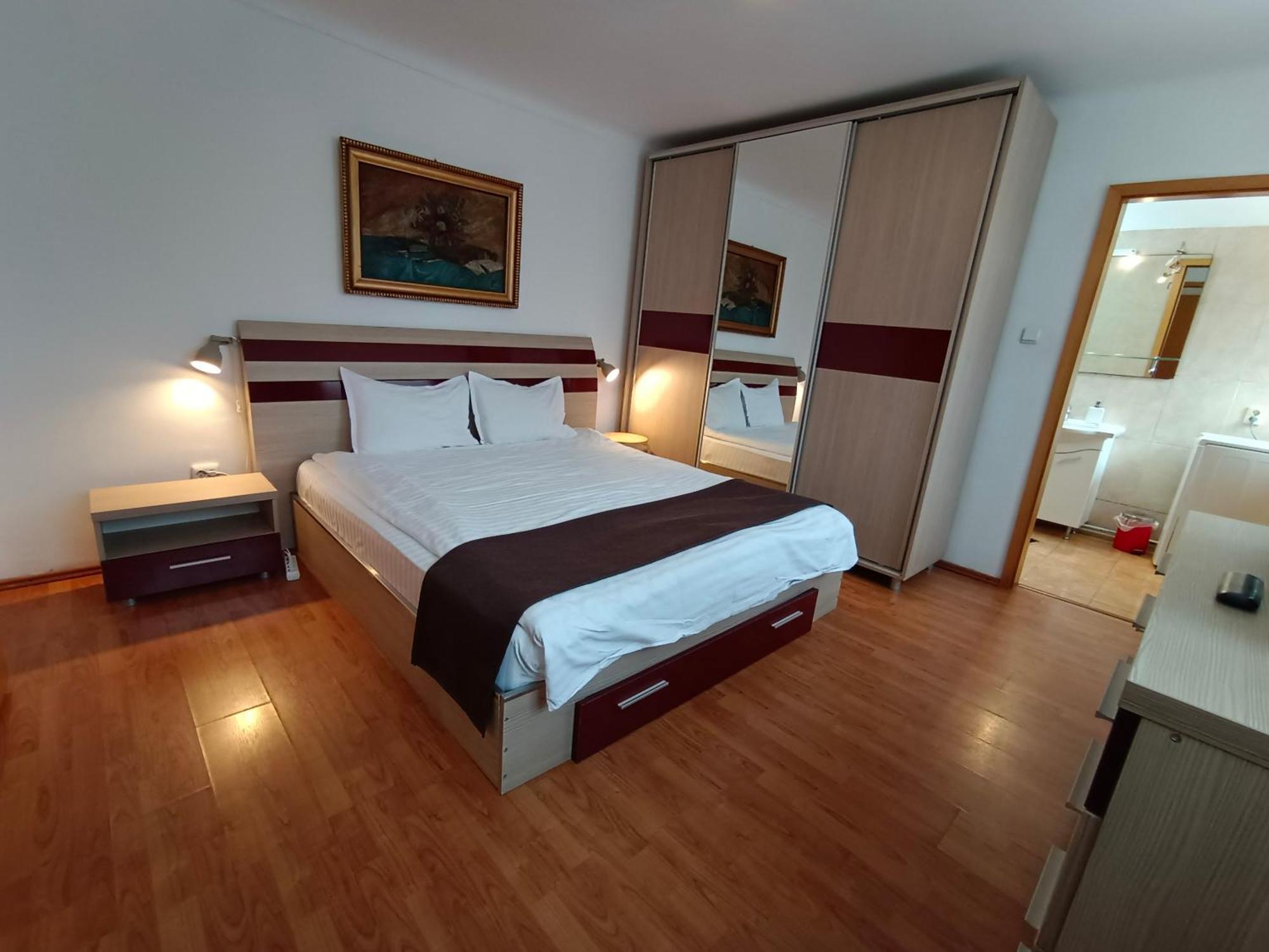 Central Park Apartments Brasov Exterior photo